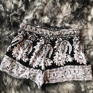 Angie elastic waist loose shorts